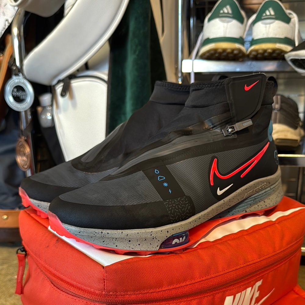 Nike Air Zoom Infinity Tour 2 Shield Men's Weatherized Golf Shoes